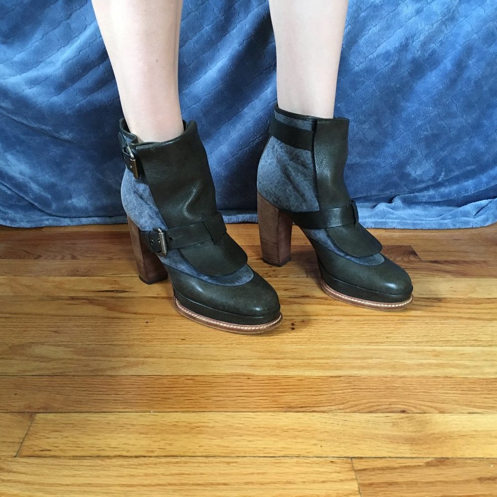 Anna Sui Mixed Material Ankle Booties size 40.5